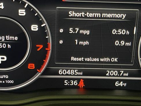 Used 2019 Audi Q5 2.0T Premium Plus w/ Premium Plus Package AWD/4WD image 21