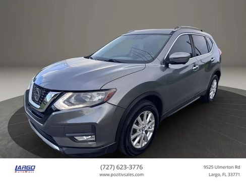 Used 2018 Nissan Rogue SV w/ Premium Package FWD image 1