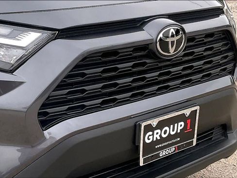 Used 2025 Toyota RAV4 XLE w/ Convenience Package FWD image 30