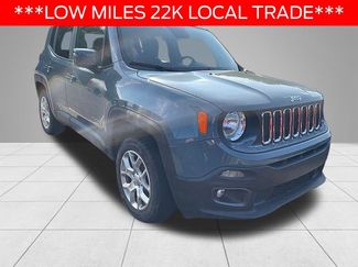 Used 2018 Jeep Renegade Latitude w/ Cold Weather Group AWD/4WD video 2