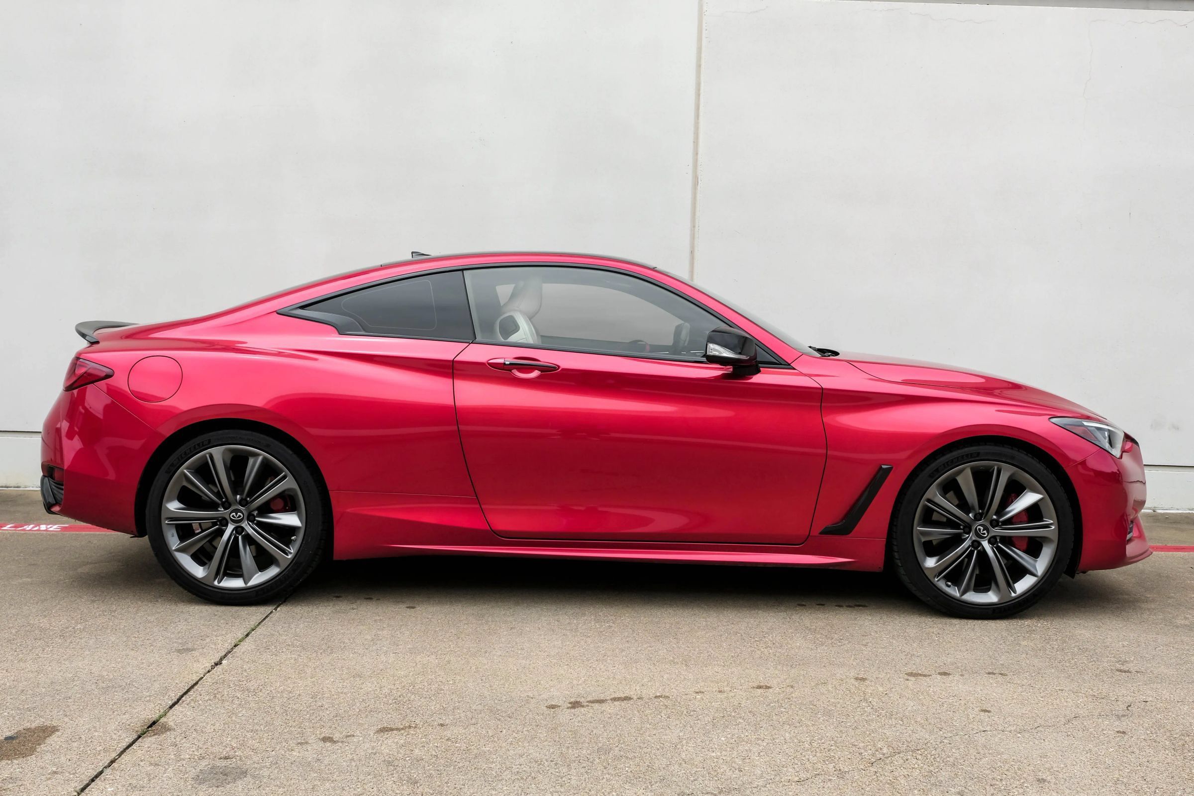 Used 2019 INFINITI Q60 Red Sport 400 w/ Proassist Package AWD/4WD image 7
