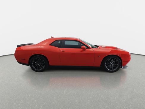 Used 2021 Dodge Challenger R/T Scat Pack w/ Plus Package image 2