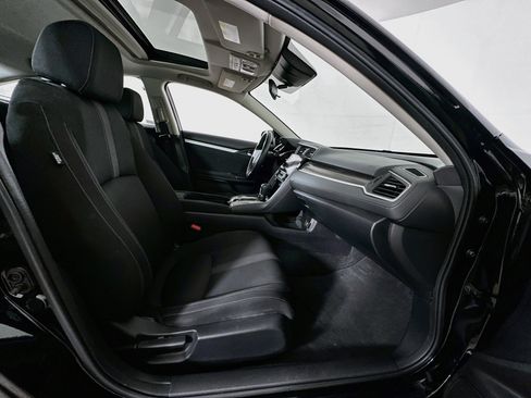 Used 2020 Honda Civic EX image 30