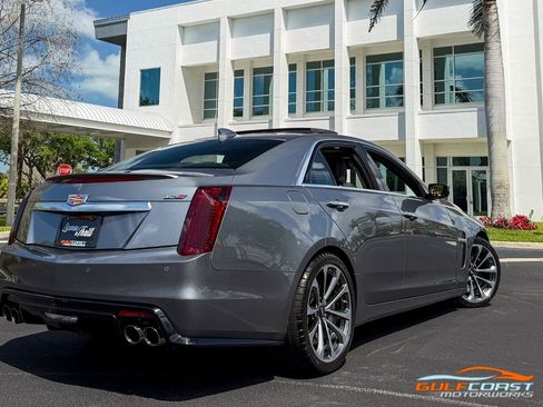 Used 2019 Cadillac CTS V w/ Luxury Package image 63