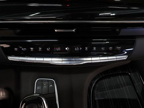 Used 2023 Cadillac Escalade Sport w/ LPO, ONYX Package AWD/4WD image 38