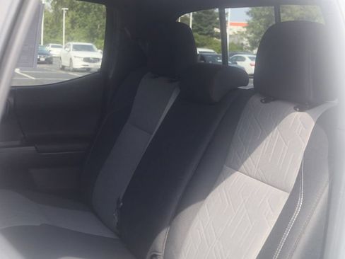 Used 2023 Toyota Tacoma TRD Sport w/ Technology Package AWD/4WD image 20