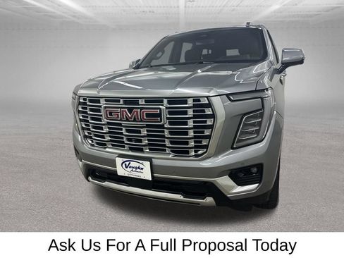 Used 2025 GMC Yukon XL Denali AWD/4WD image 6