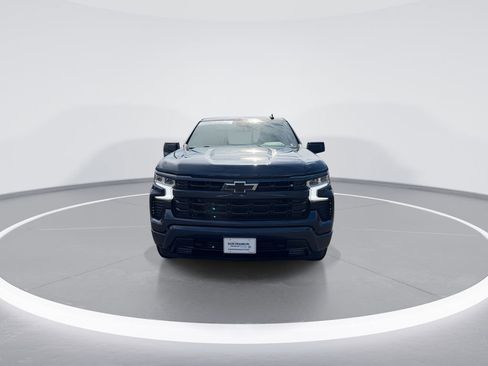 Used 2023 Chevrolet Silverado 1500 RST image 3