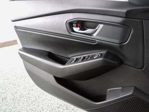 Used 2023 Honda Accord EX image 22