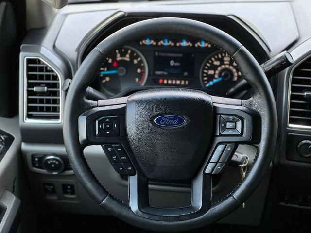 Used 2016 Ford F150 XLT w/ Equipment Group 302A Luxury AWD/4WD image 31