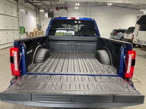 New 2026 Ford F250 XLT w/ XLT Premium Package AWD/4WD image 24