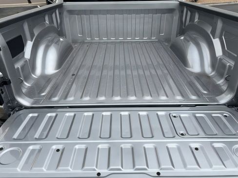 New 2026 RAM 1500 Laramie w/ Night Edition AWD/4WD image 18