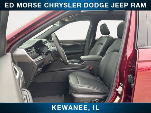 New 2026 Jeep Grand Cherokee Limited AWD/4WD image 9