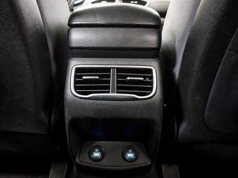 Used 2023 Hyundai Santa Fe SEL image 10