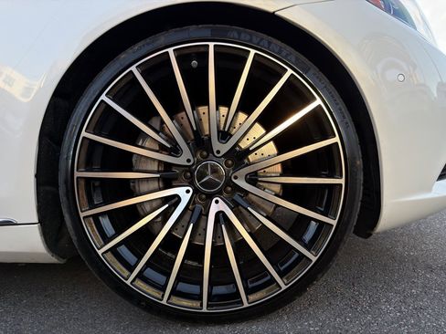 Used 2016 Mercedes-Benz S 550 Sedan image 16