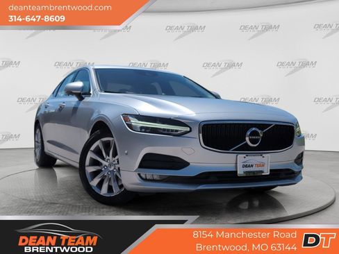 Used 2017 Volvo S90 T6 Momentum w/ Climate Package AWD/4WD image 1