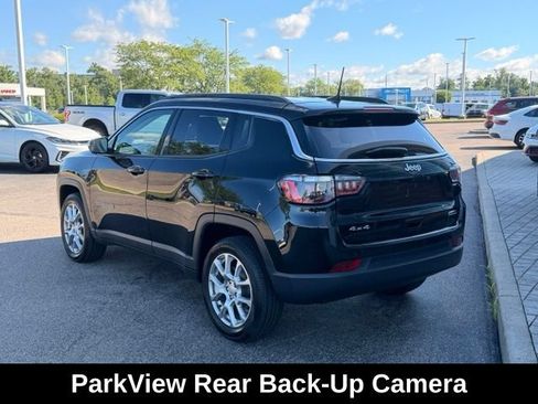 Used 2022 Jeep Compass Latitude AWD/4WD image 4