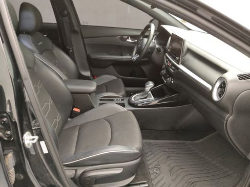 Used 2024 Kia Forte GT-Line w/ GT-Line Premium Package FWD image 21