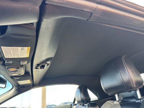 Used 2019 Ford Mustang Premium image 11