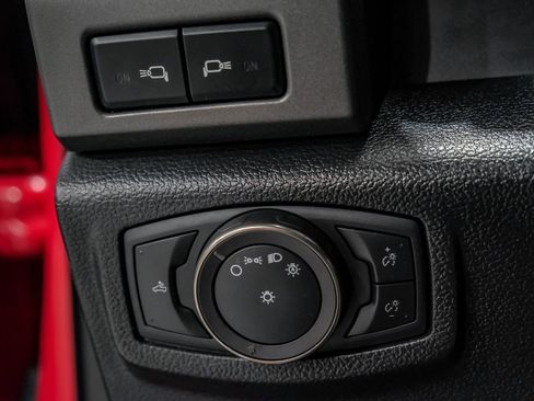 Used 2019 Ford F150 Raptor w/ Equipment Group 802A Luxury image 30