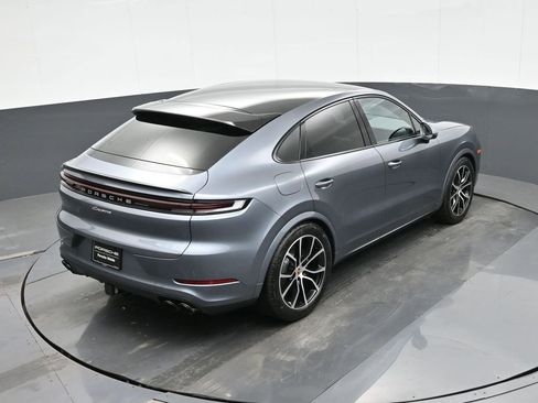 New 2026 Porsche Cayenne Coupe image 30