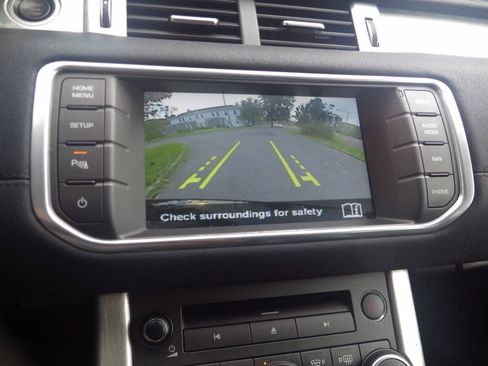 Used 2015 Land Rover Range Rover Evoque Pure AWD/4WD image 10