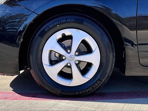 Used 2013 Toyota Prius One image 11