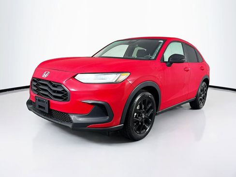 Used 2024 Honda HR-V Sport image 3