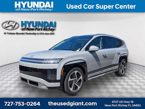 New 2026 Hyundai Ioniq 9 Limited image 1