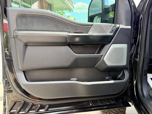 Used 2023 Ford F450 Platinum w/ FX4 Off-Road Package AWD/4WD image 19