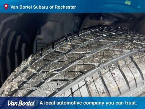 Used 2020 Subaru Forester Limited image 10