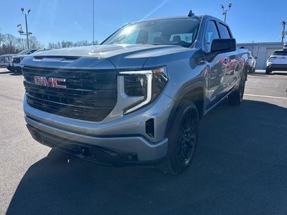 Used 2025 GMC Sierra 1500 Elevation
