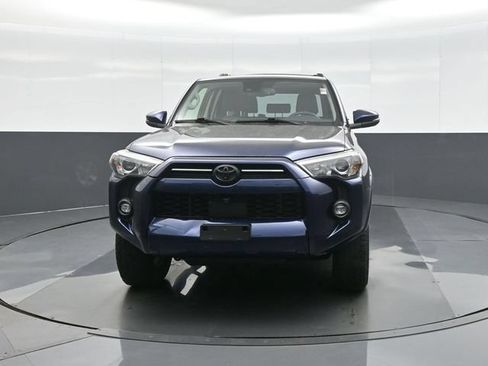 Used 2023 Toyota 4Runner SR5 Premium w/ Moonroof Package AWD/4WD image 2