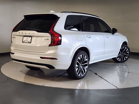 Used 2026 Volvo XC90 B6 Ultra w/ Protection Package Premier AWD/4WD image 2