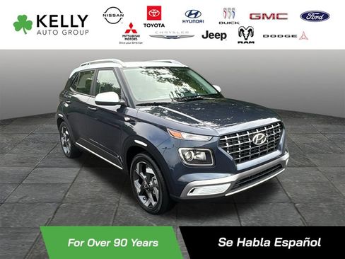 Certified 2026 Hyundai Venue SEL FWD image 1