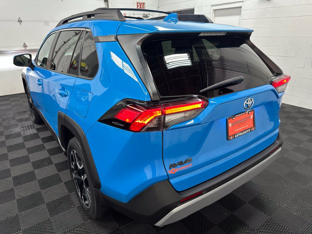 Used 2019 Toyota RAV4 Adventure AWD/4WD image 8