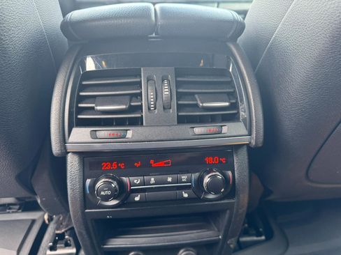 Used 2015 BMW X5 xDrive50i AWD/4WD image 29