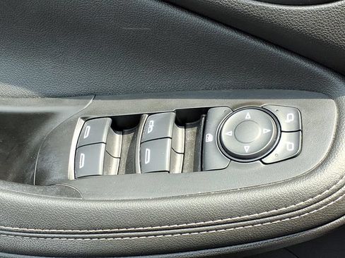 Used 2023 Buick Encore GX Essence w/ Advanced Technology Package FWD image 15