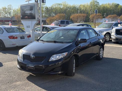 Used 2010 Toyota Corolla FWD image 1