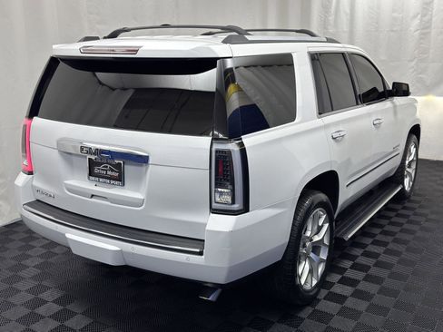 Used 2015 GMC Yukon Denali w/ Premium Package AWD/4WD image 12