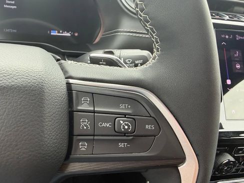 Used 2024 Hyundai Venue SE FWD image 38