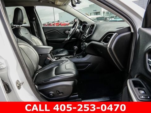Used 2020 Jeep Cherokee Limited FWD image 73