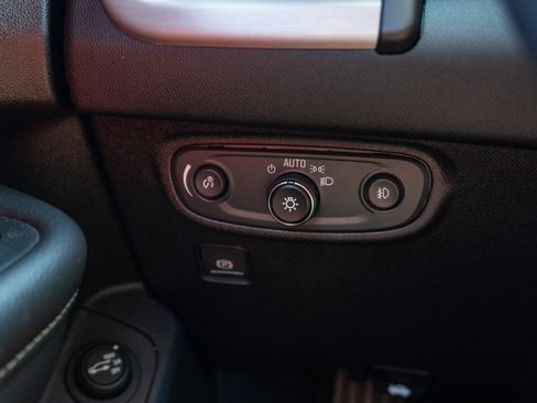 Used 2018 GMC Terrain Denali FWD image 28