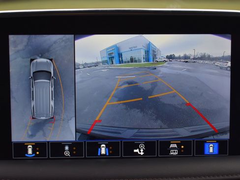 Used 2021 Chevrolet Suburban High Country image 18