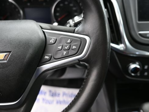 Used 2022 Chevrolet Equinox LT FWD image 13