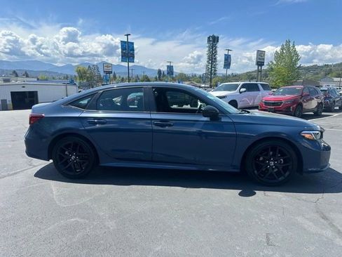Used 2026 Honda Civic Sport image 2