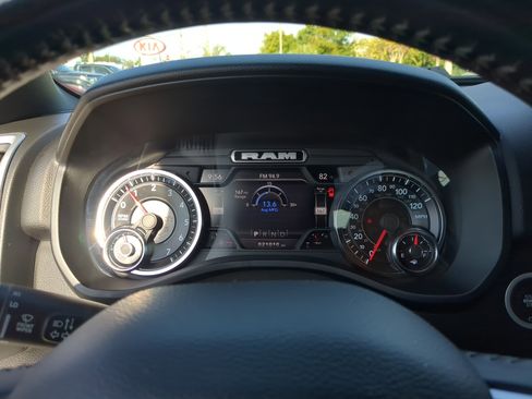 Used 2022 RAM 1500 Big Horn image 32