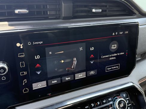 Used 2024 GMC Sierra 1500 AT4 image 78