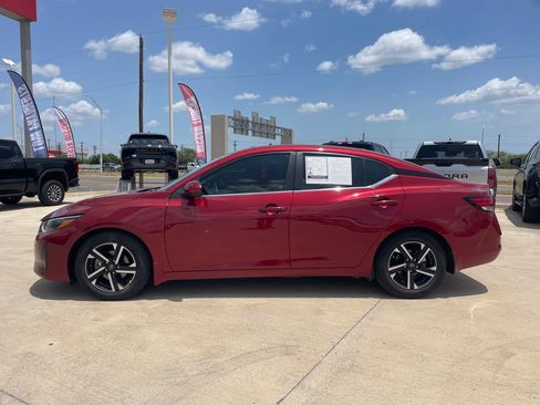 Certified 2025 Nissan Sentra SV FWD image 2