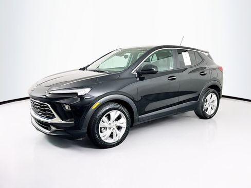 Used 2024 Buick Encore GX Preferred image 3